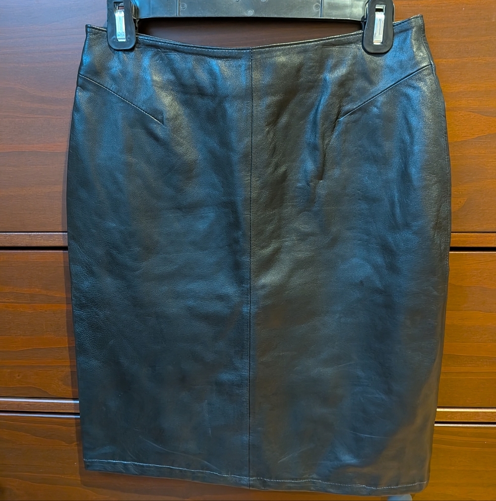 Wilson Leather Black Pencil Skirt Size 4